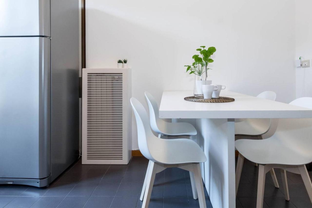 Joivy Lovely Family Apt For 7 Near San Lorenzo Columns Milan Bagian luar foto